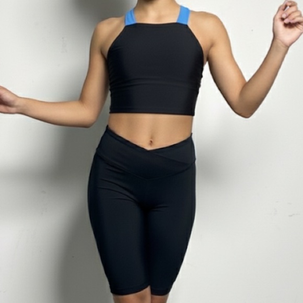 Theatricals Black Turquoise 2PC Dance Set Crop Top and Bike Shorts‎ Adult XS NWT